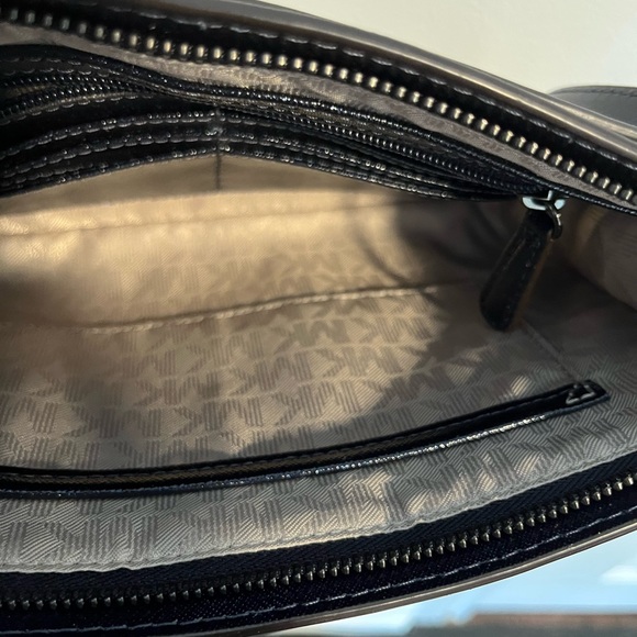 Michael Kors Jet Set Travel Large Convertible Leather Crossbody- Blue - Picture 8 of 9